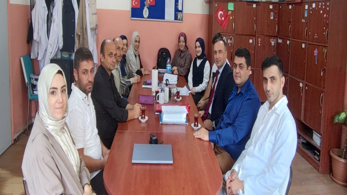 İlçe Milli Eğitim Müdürümüz Okulumuzu ziyaret etti.